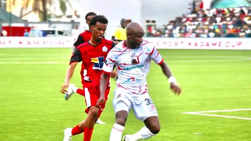 زبير محمد لاعب أساس
