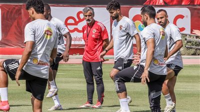 غياب بن رمضان.. خالد الغندور يكشف عن تشكيل الأهلي لمواجهة بيراميدز