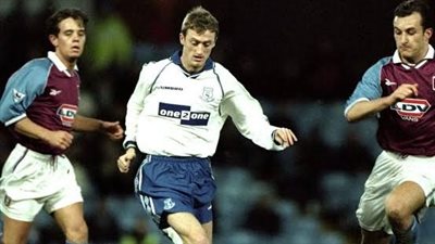 توني جرانت لـ أوفسايد: لست متأكدًا من نجاح مرموش.. وتشيلسي لن يستمر في المنافسة (خاص)