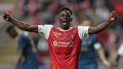 تقارير: إنتقال روجر فيرنانديز إلى اتحاد جدة تم بشكل رسمي