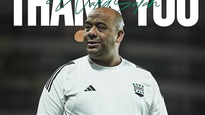 بجلسة مطولة.. وليد صلاح الدين يبدأ مهمته الرسمية مع الأهلي