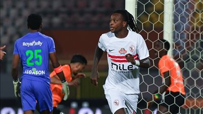 الزمالك يفوز على فاركو بهدف شيكو بانزا ويعتلي قمة الدوري الممتاز
