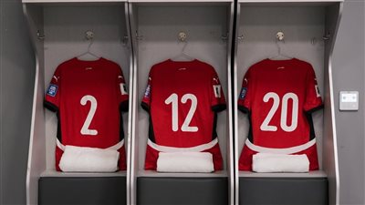 شاهد غرفة ملابس منتخب مصر قبل مواجهة إثيوبيا بتصفيات كأس العالم.. صور
