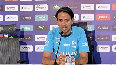 سيموني إنزاجي يكشف موقف داروين نونيز وروبين نيفيز من مباراة الهلال والأخدود