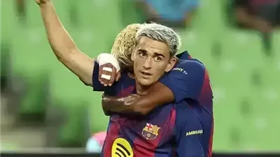 جافي يوجه رسالة مؤثرة لجماهير برشلونة بعد جراحة الركبة