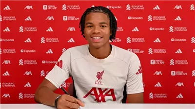 ليفربول يكافئ ريو نجوموها بتوقيع أول عقد احترافي.. تعرف على التفاصيل