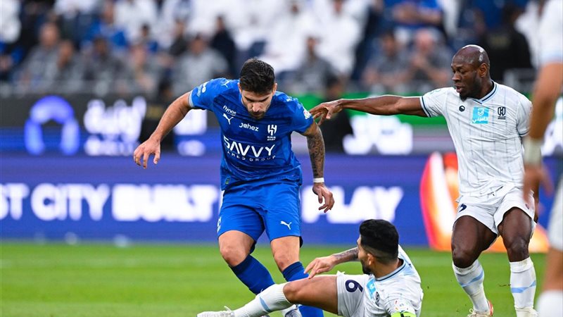 الهلال ضد الأخدود
