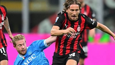 أهداف مباراة ميلان ونابولي في الدوري الإيطالي (فيديو)