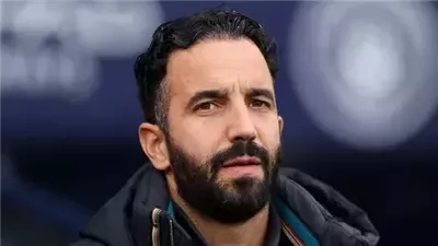 قبل روبين أموريم.. إقالات المدربين تُفرغ خزائن مانشستر يونايتد