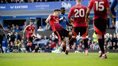 أهداف مانشستر يونايتد ضد سندرلاند في الدوري الإنجليزي.. 