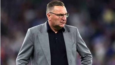 رد غامض من تشيسلاف ميشنيفيتش لأوفسايد حول مفاوضات الأهلي