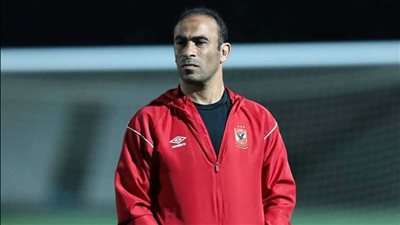 سيد عبد الحفيظ يطلب إعادة تقسيم الأدوار داخل قطاع الكرة