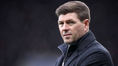 تقارير: ستيفن جيرارد يقترب من العودة إلى رينجرز الاسكتلندي