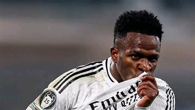 ريال مدريد يقوم بتحذير لاعبه البرازيلي فينسيوس جونيور لهذا السبب
