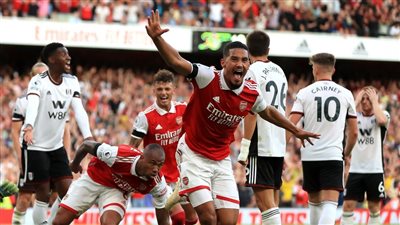 موعد مباراة أرسنال وفولهام في الدوري الإنجليزي والقنوات الناقلة