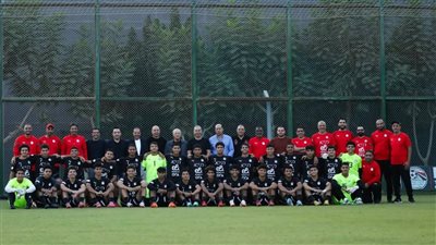 أبوريدة وحسام وإبراهيم حسن يدعمون منتخب الناشئين قبل السفر لكأس العالم