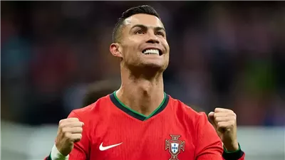رونالدو بعد تصدره قائمة هدافي تصفيات المونديال: فخور بهذا الإنجاز التاريخي 
