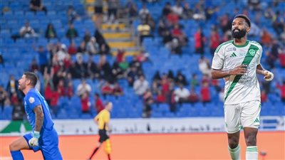 أهلي جدة يعود يعود للمربع الذهبي في الدوري السعودي بهدف ضد النجمة