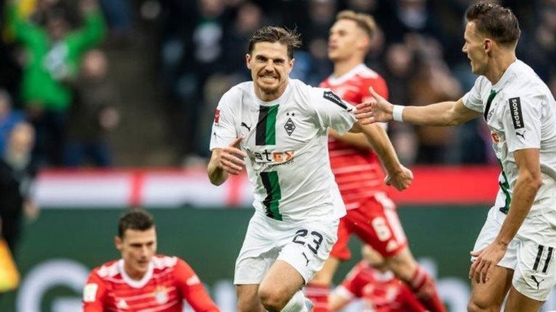 بايرن ميونخ ضد بروسيا