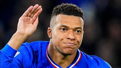 قهر بيليه مجددًا.. الهدف رقم 400 يضع مبابي على عرش كرة القدم