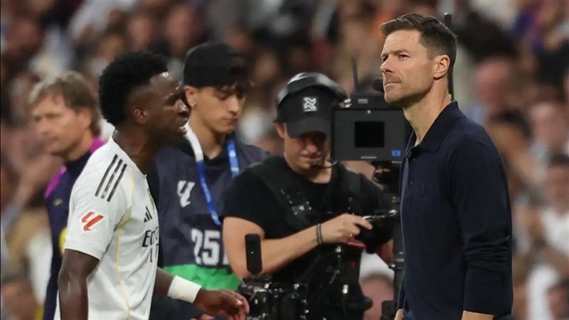 فينيسيوس جونيور وتشابي