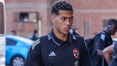 لاعب الأهلي السابق يهاجم إمام عاشور: سياسية 