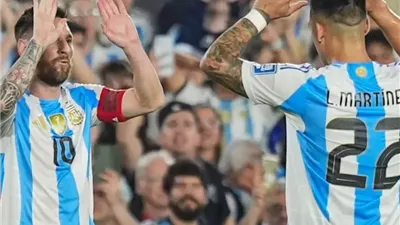 ميسي يقود الأرجنتين للفوز على أنجولا بهدفين في احتفالية لواندا الودية