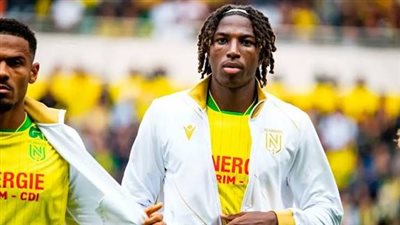 لتدعيم الخط الخلفي.. بايرن ميونيخ يراقب موهبة نانت الشابة