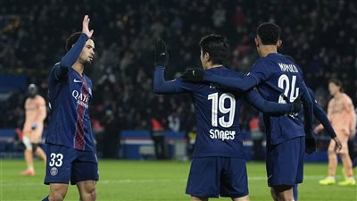 باريس سان جيرمان يقسو على لوهافر بثلاثية ويتصدر الدوري الفرنسي (فيديو)