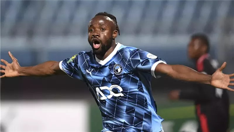 فيستون ماييلي