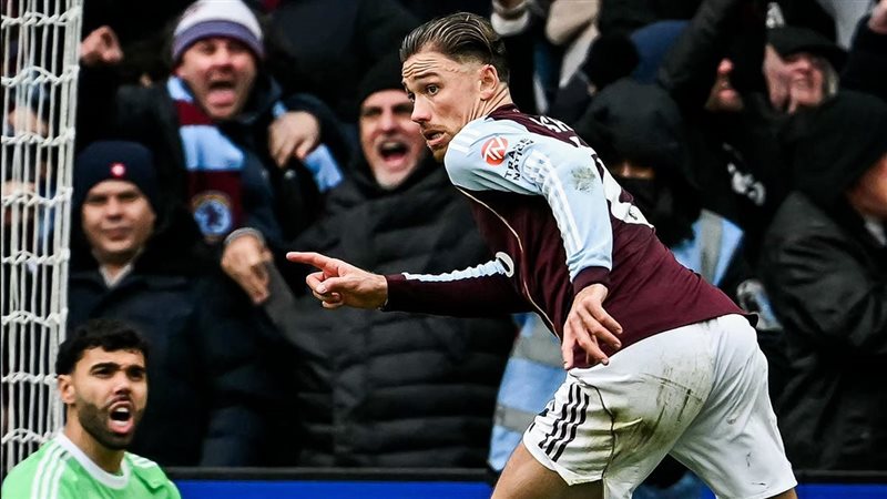 أرسنال ضد أستون فيلا