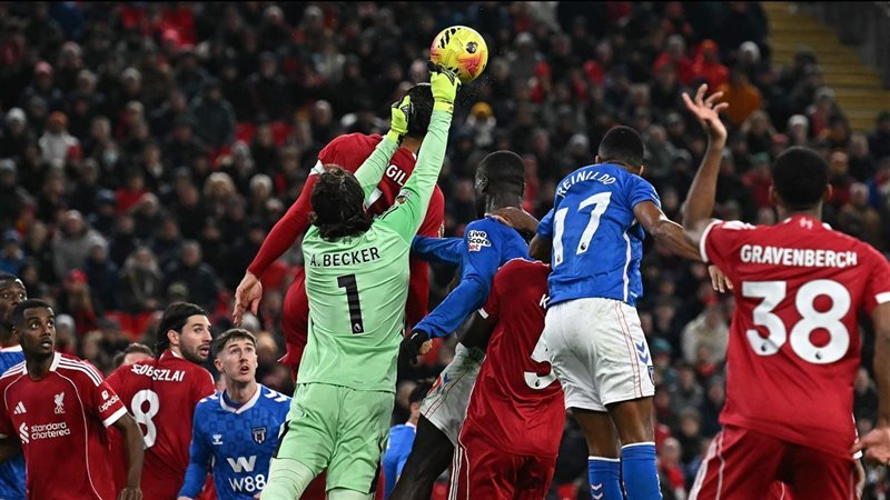 ليفربول ضد سندرلاند