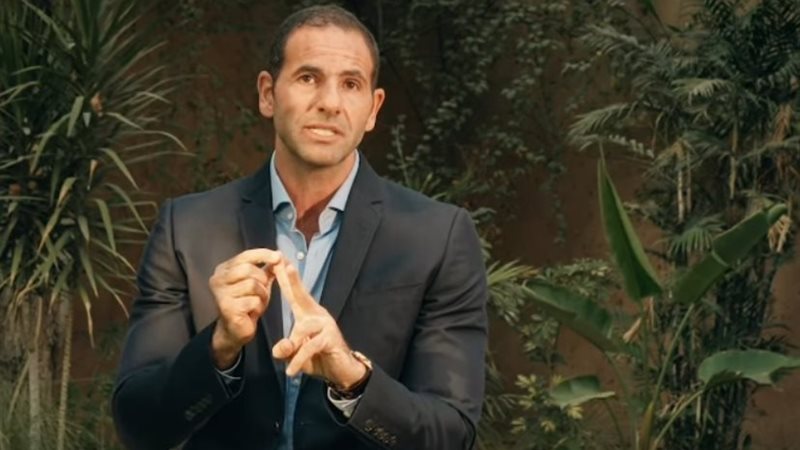 إبراهيم زاهر 