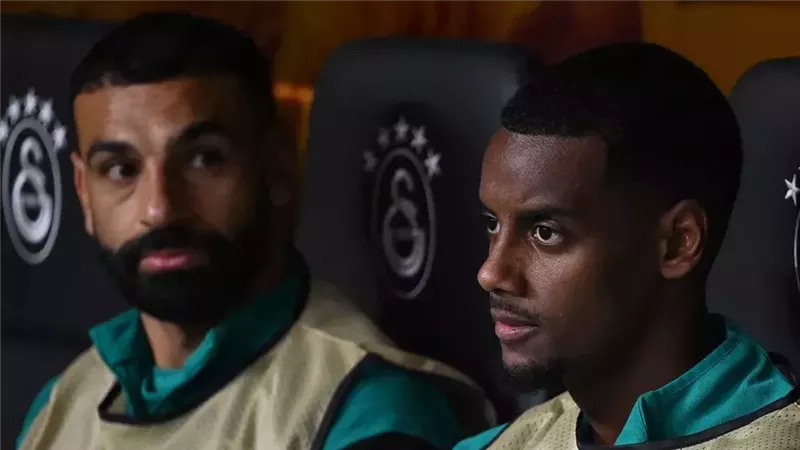 محمد صلاح وألكسندر