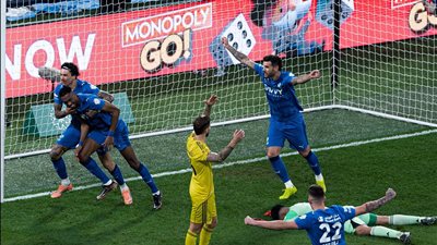 الهلال يقلب الطاولة على النصر 3-1 ويعتلي قمة الدوري السعودي