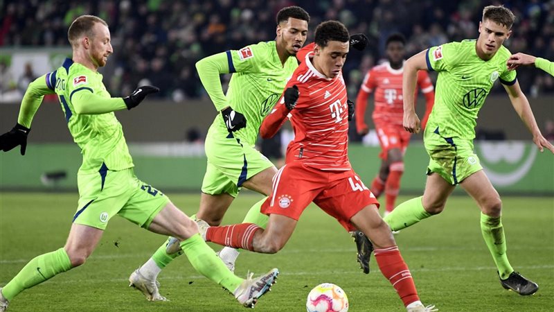 بايرن ميونخ ضد فولفسبورج