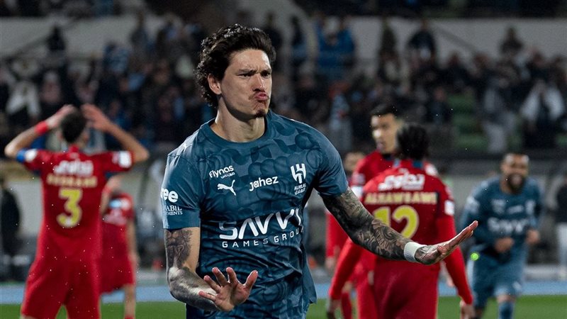 الهلال ضد ضمك 