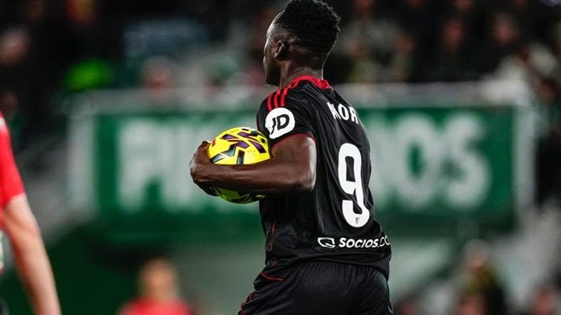 إشبيلية ضد إلتشى