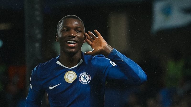 مويسيس كايسيدو