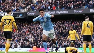 عمر مرموش يحدد قراره النهائي بشأن مستقبله مع مانشستر سيتي