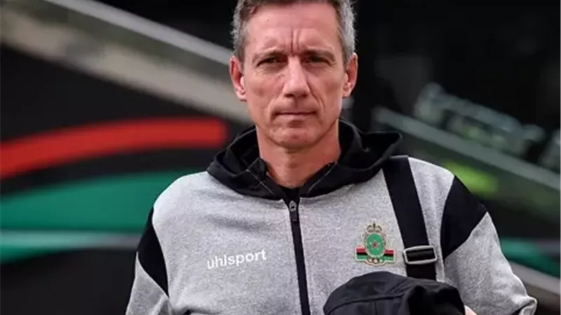 سانتوس مدرب الجيش