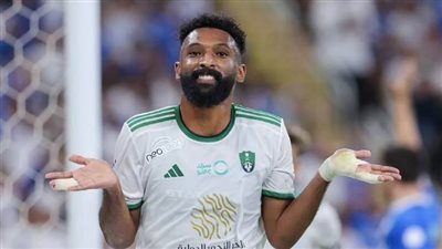 أهلي جدة يحصّن نجمه الهجومي بعقد طويل الأمد حتى 2031