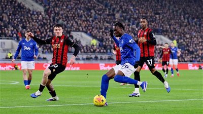 بورنموث يفوز على إيفرتون 2-1 في ريمونتادا مثيرة بالدوري الإنجليزي 