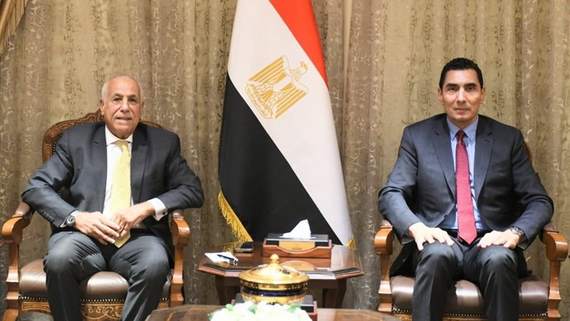 حسين لبيب وجوهر نبيل