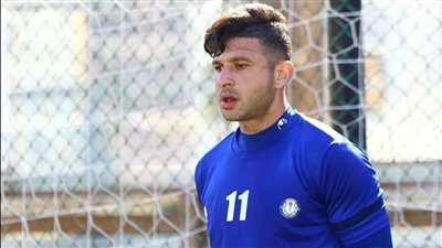 ضربني بالقلم.. الهاني سليمان يكشف واقعة تعدي نجم الأهلي عليه داخل الملعب