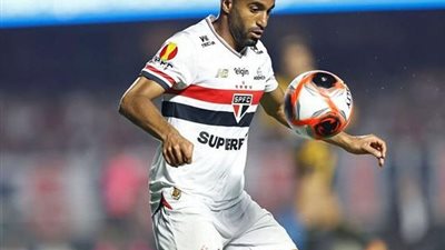الأهلي يفتح خط مفاوضات مع نجم ساو باولو لتدعيم الهجوم في الصيف