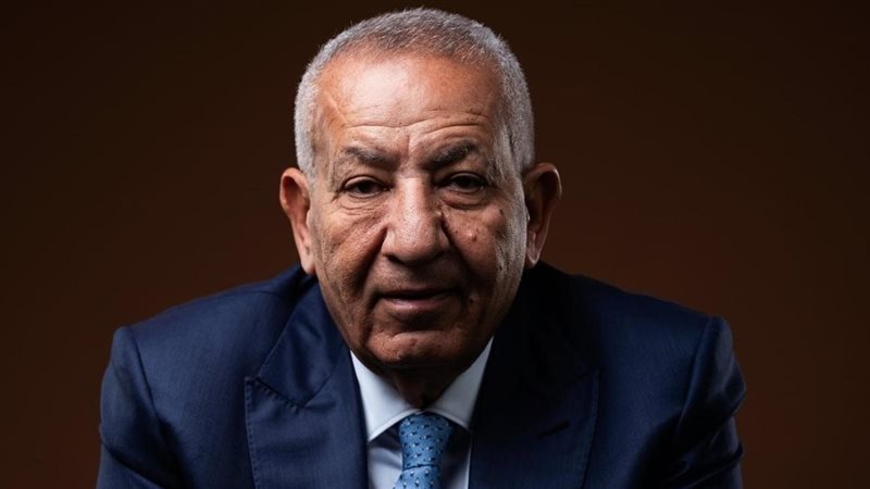 كامل أبو علي