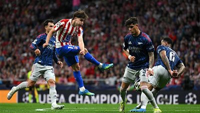 أرسنال يتعادل أمام أتلتيكو مدريد في ذهاب نصف نهائي دوري أبطال أوروبا