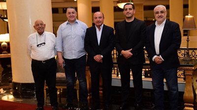 وفد من الزمالك يزور بعثة اتحاد العاصمة الجزائري لهذا السبب 