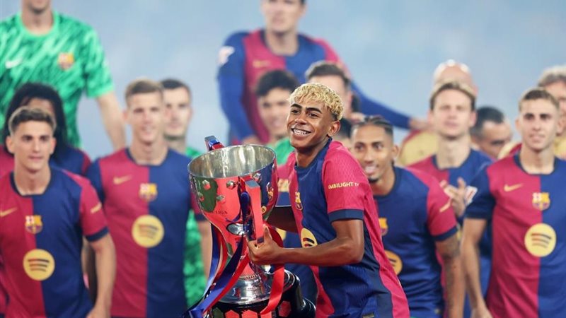 برشلونة